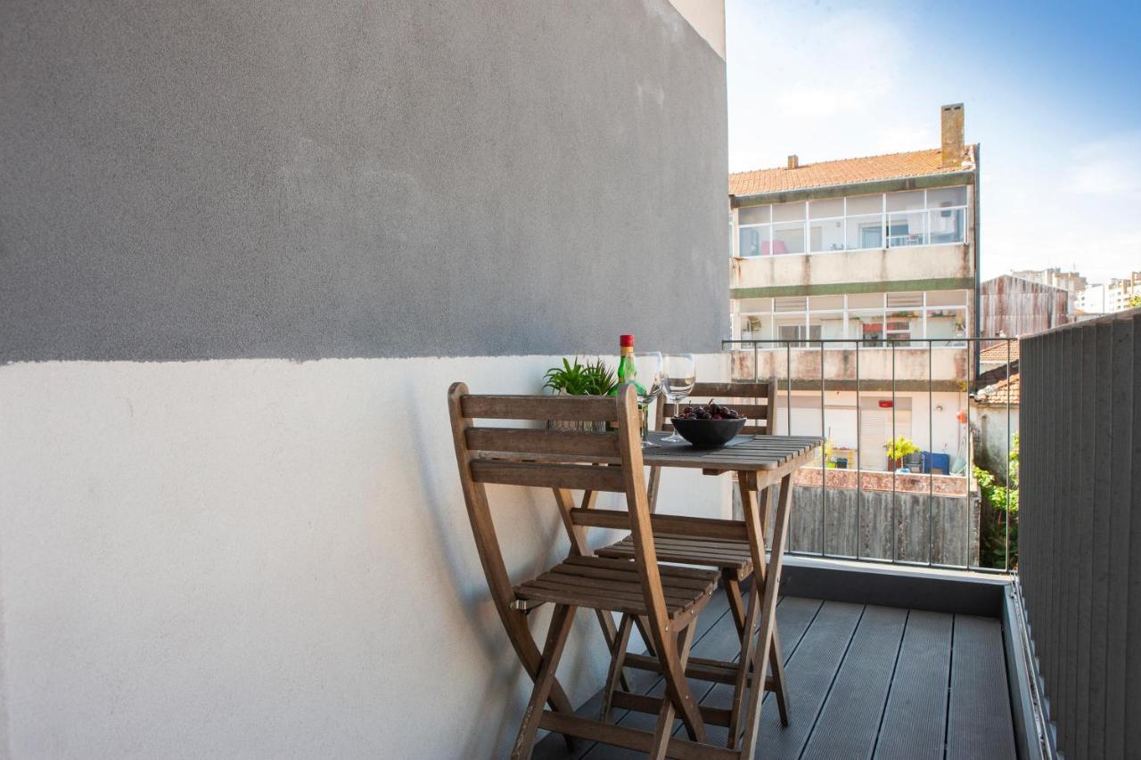 Host Wise - Amadeo Apartments Vila Nova de Gaia Luaran gambar