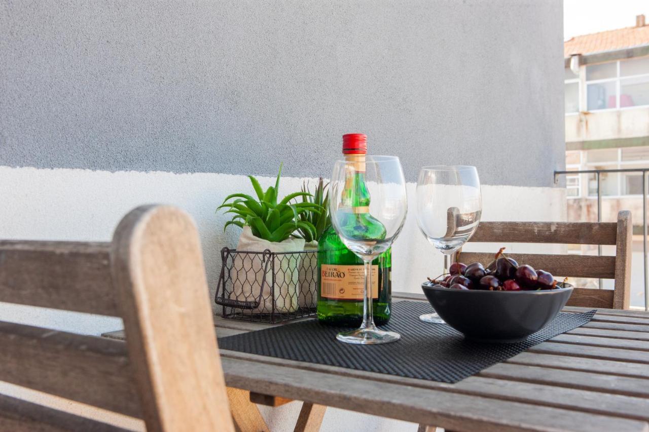 Host Wise - Amadeo Apartments Vila Nova de Gaia Luaran gambar